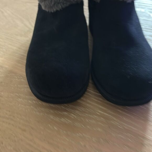 Ugg Harrison Cuff Winter Boots Black Suede, Size 8.5, NWT no box - Picture 2 of 12